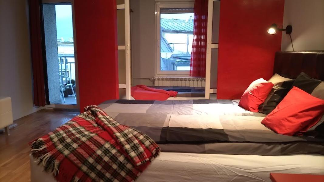 Savinac Apartman U Srcu Beograda, Trg Slavija Buitenkant foto