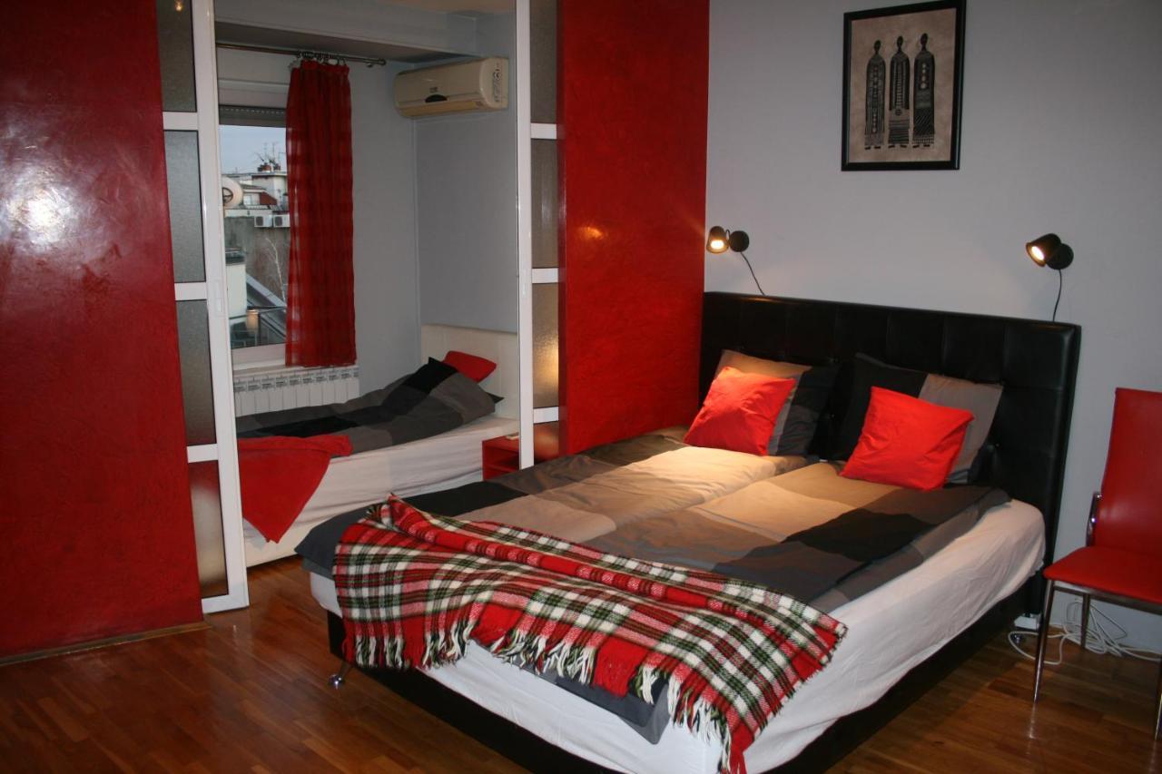 Savinac Apartman U Srcu Beograda, Trg Slavija Buitenkant foto