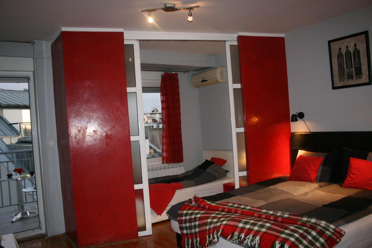 Savinac Apartman U Srcu Beograda, Trg Slavija Buitenkant foto