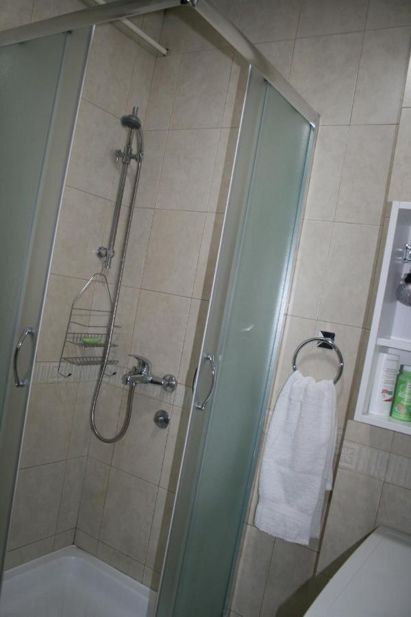 Savinac Apartman U Srcu Beograda, Trg Slavija Buitenkant foto