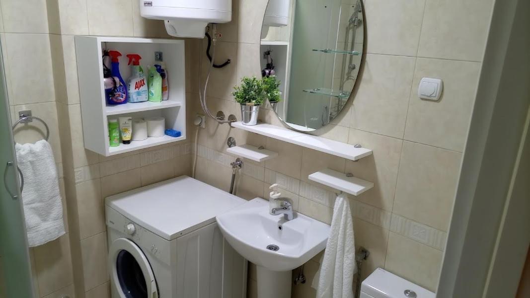 Savinac Apartman U Srcu Beograda, Trg Slavija Buitenkant foto